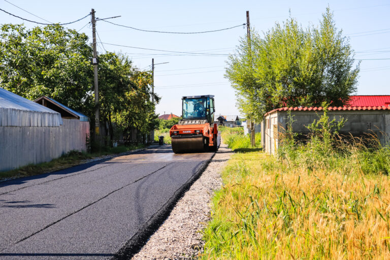 road asphalting